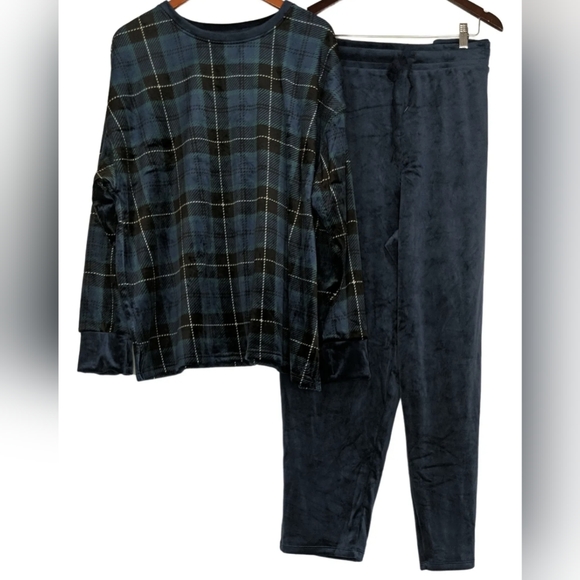 Super Snuggly Soft Cuddle Duds Fleece SET OF 2 - Top & Pants - 2X NEW Blue Plaid - Picture 3 of 8